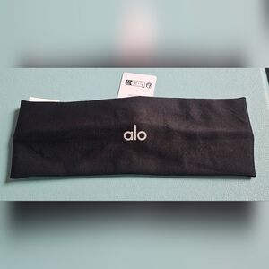 Alo Yoga Airlift Headband